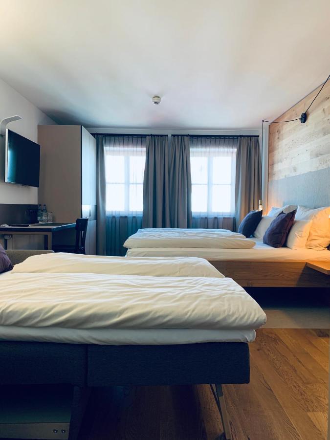 Stadthotel Kachelofen Krumbach Exterior foto