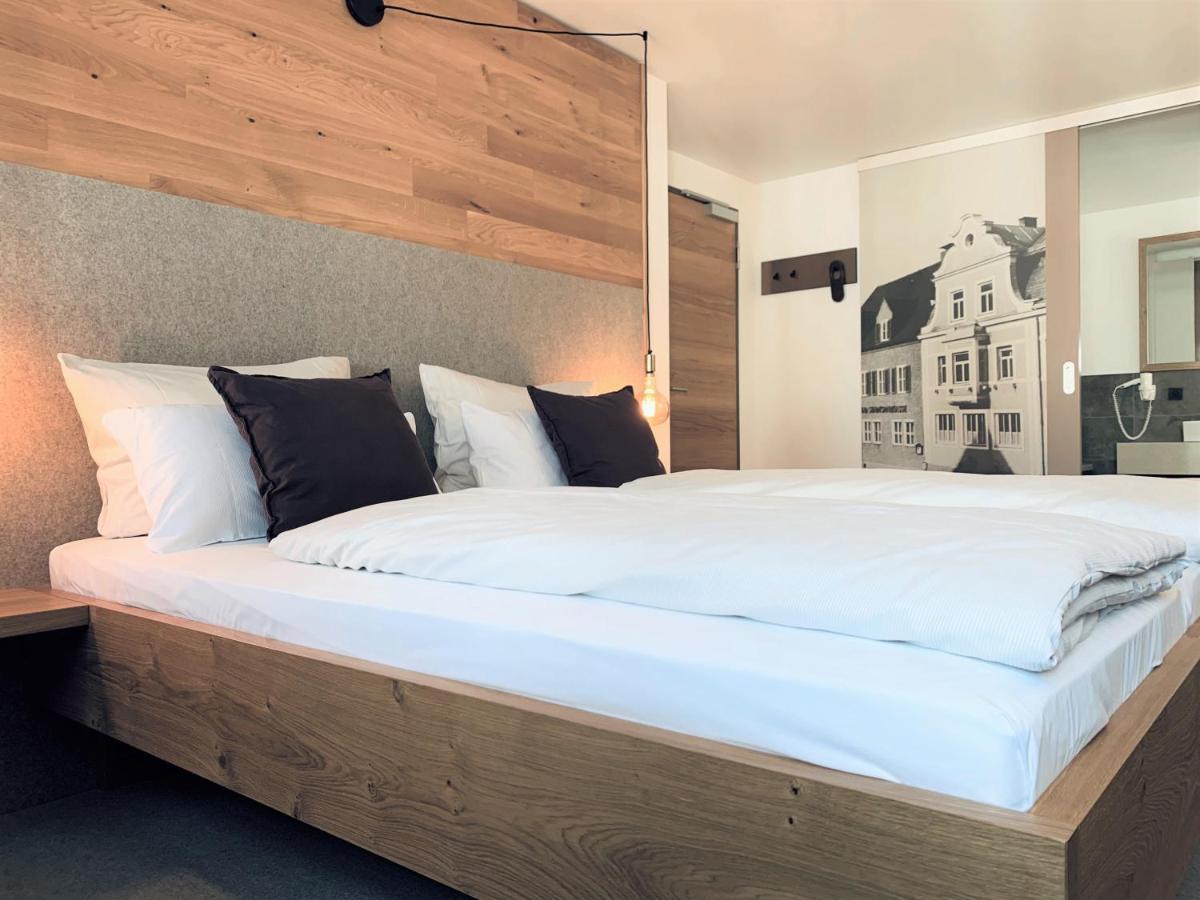 Stadthotel Kachelofen Krumbach Exterior foto