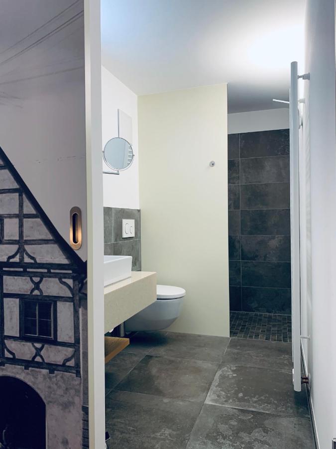 Stadthotel Kachelofen Krumbach Exterior foto