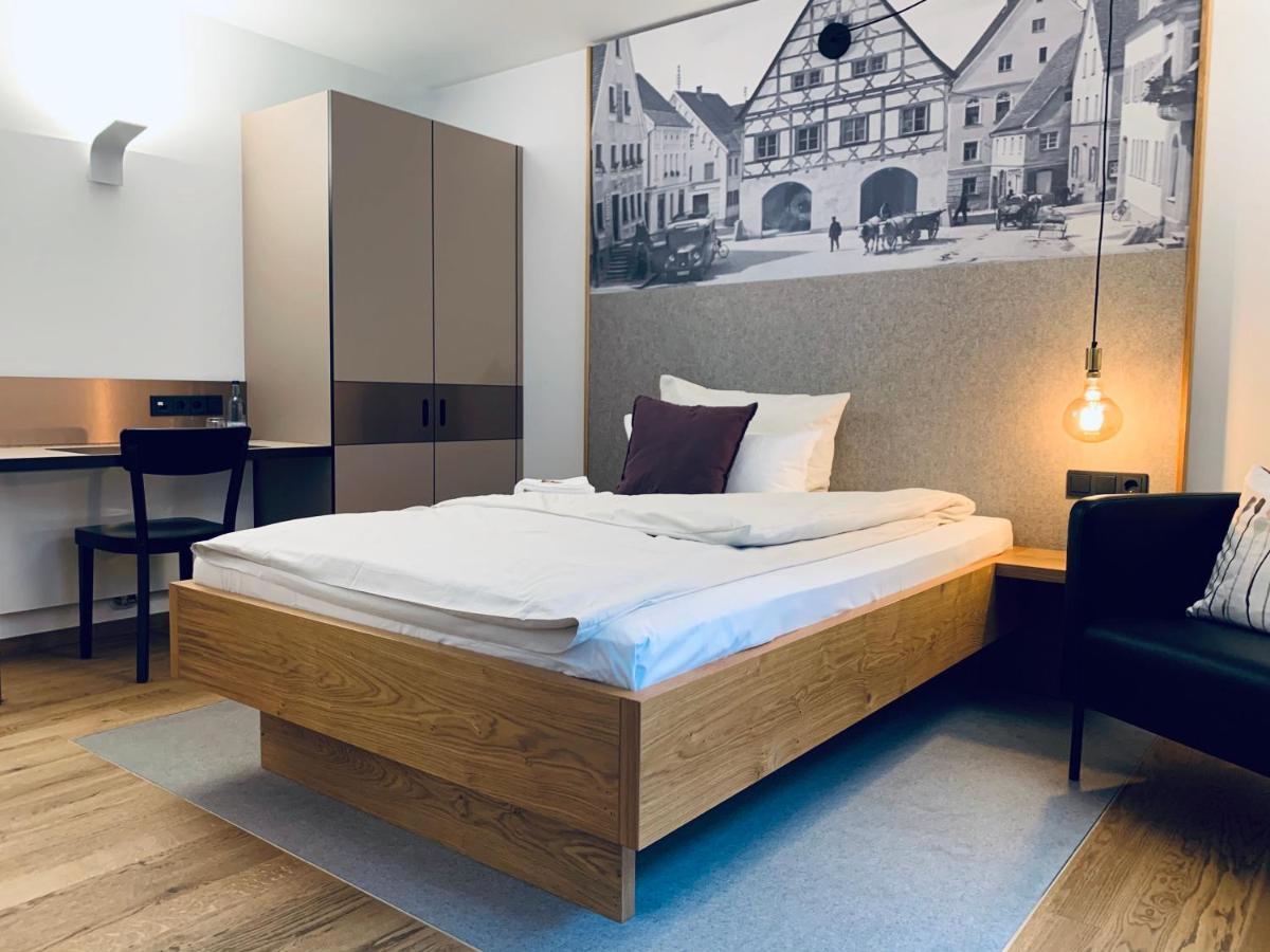 Stadthotel Kachelofen Krumbach Exterior foto