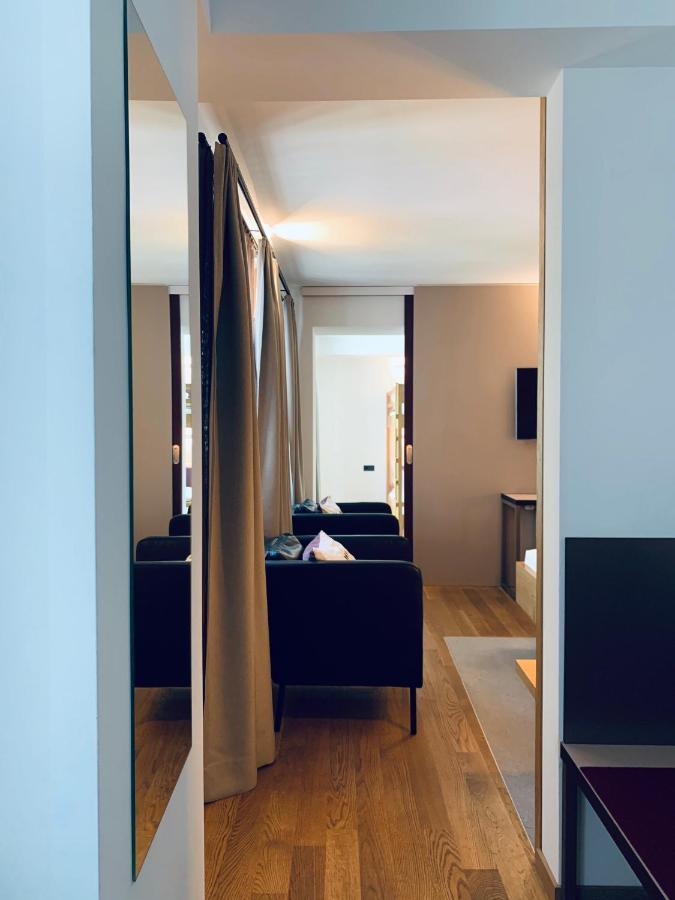 Stadthotel Kachelofen Krumbach Exterior foto