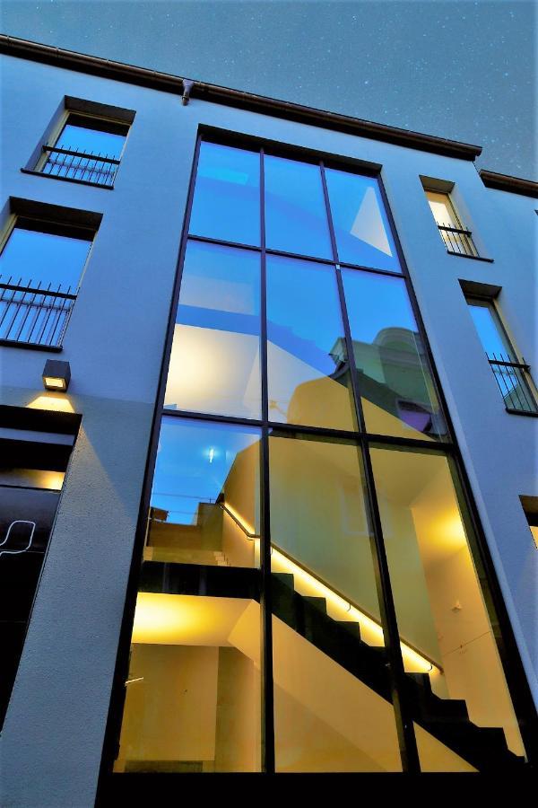 Stadthotel Kachelofen Krumbach Exterior foto